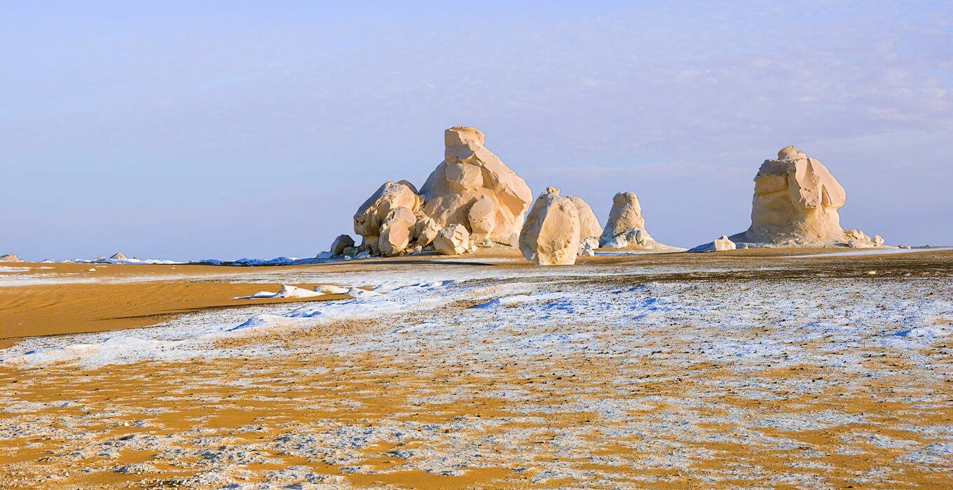 White Desert & Bahariya Oasis: Overnight Camping Safari from Cairo